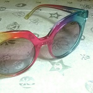 New MCM cat eyed rainbow color